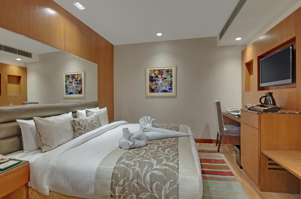Beacon Hotel Nirman Vihar Neu-Delhi Exterior foto